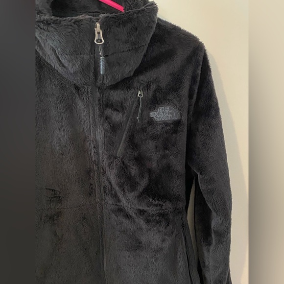 North Face black fuzzy fleece - Picture 2 of 5